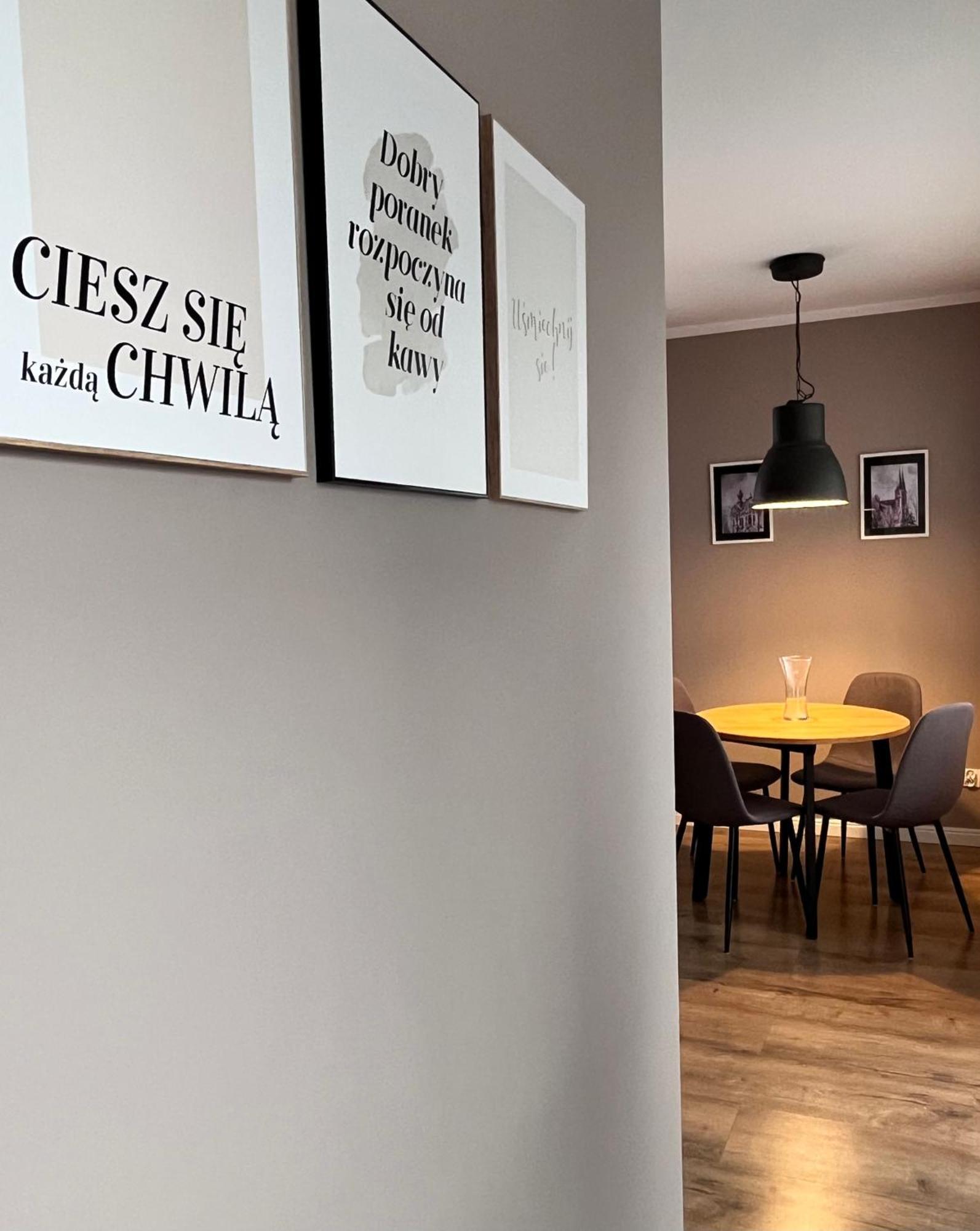 Apartament Przy Obserwatorium&Singielnia Olsztyn  Extérieur photo